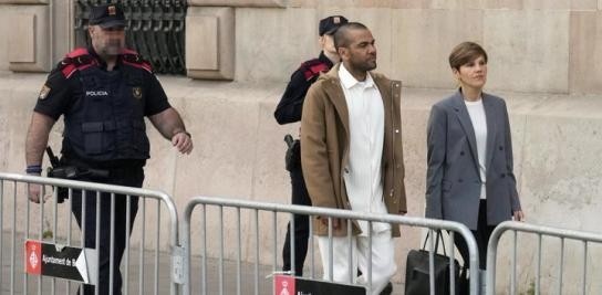  西媒：阿爾維斯要求對性侵受害者進(jìn)行新的心理評估，被法院駁回
