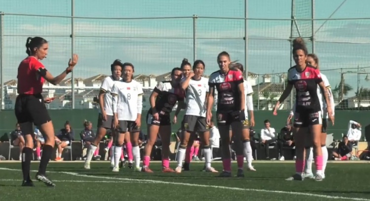  唐佳麗梅開(kāi)二度、邵子欽破門(mén)，中國女足3-2擊敗Alhama俱樂(lè )部女足