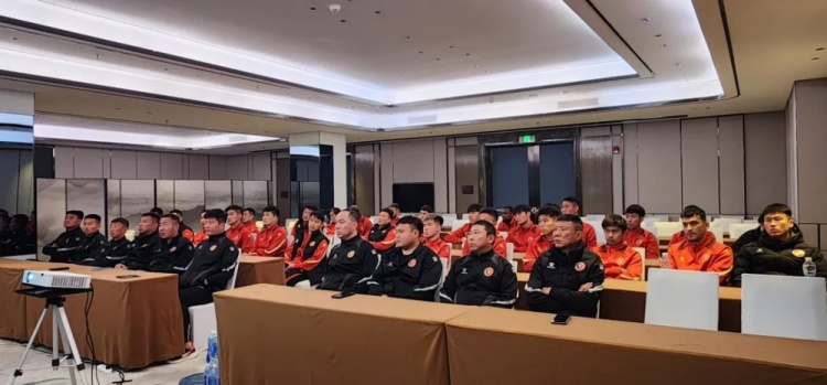  遼寧省體育局召開(kāi)賽風(fēng)賽紀會(huì )議，遼寧鐵人全隊通過(guò)視頻全程參會(huì )