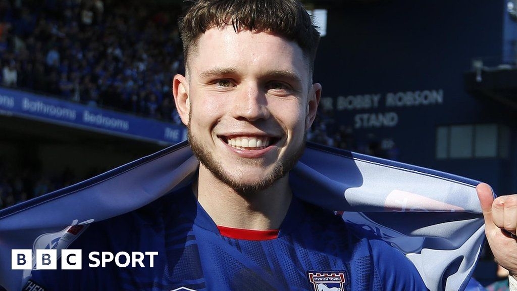  26歲伊鎮中鋒赫斯特將代表蘇格蘭出戰，曾入選英格蘭各級青年隊