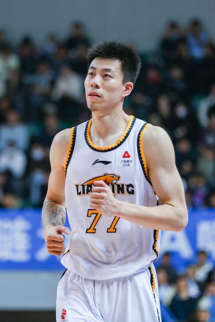  媒體人：張鎮麟、韓德君將因傷缺席今晚對陣北控的比賽