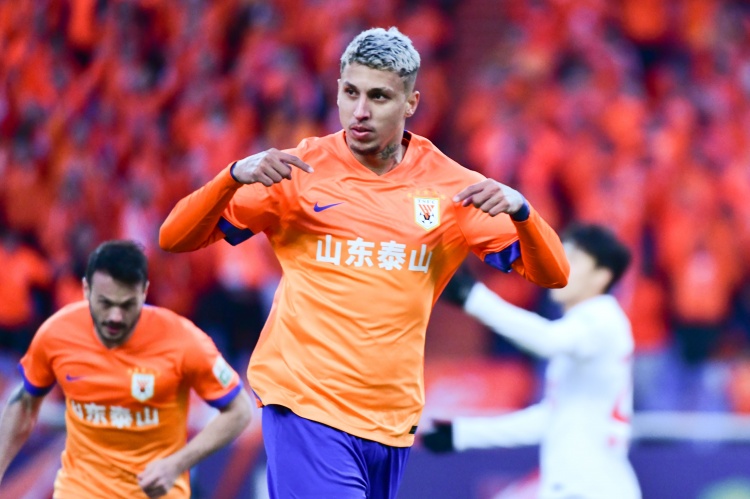  克雷桑：今天我們有理由慶祝，五外援對提升勝率會(huì )有非常大的幫助