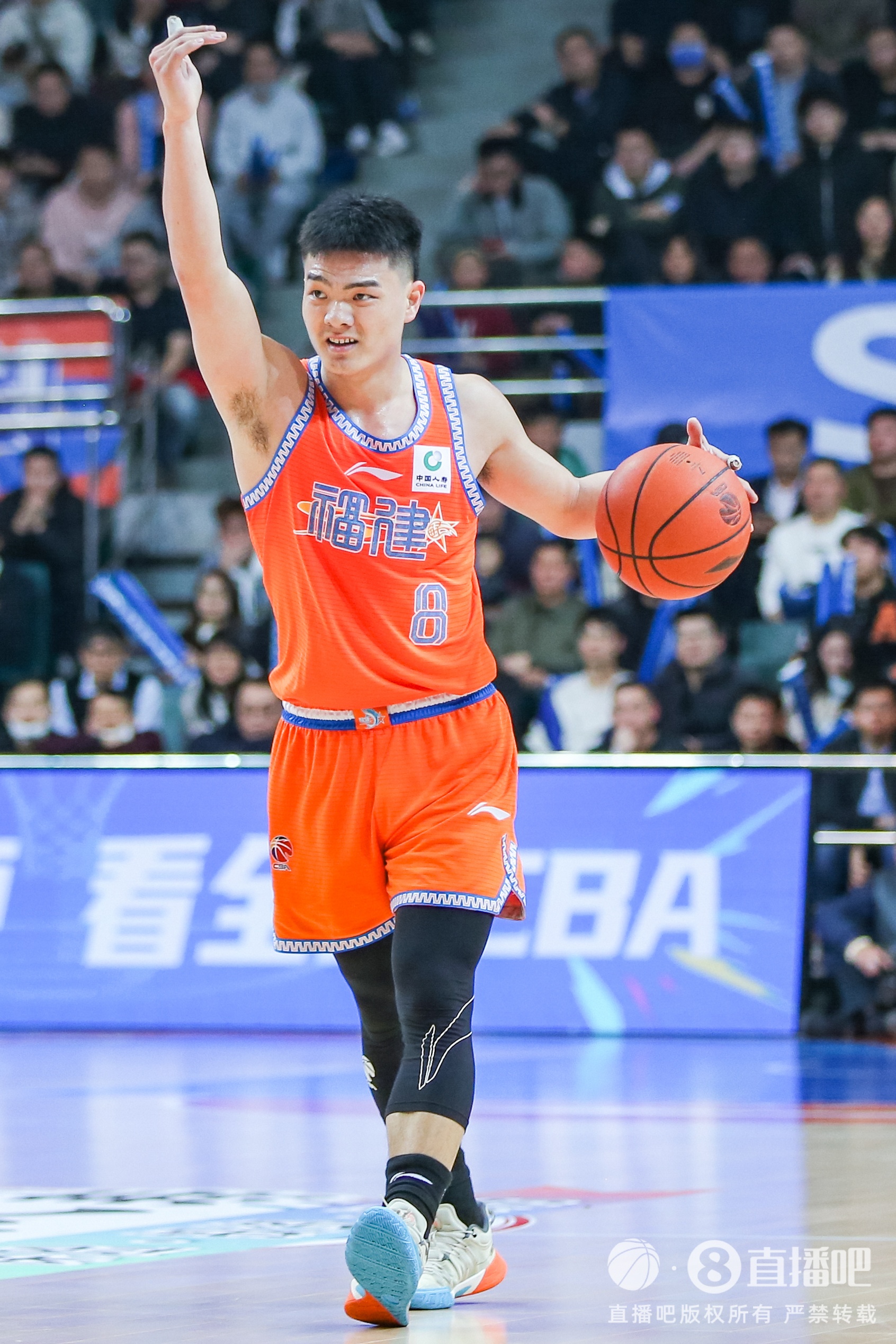  高效替補！黎伊揚11投7中貢獻17分2板4助3斷