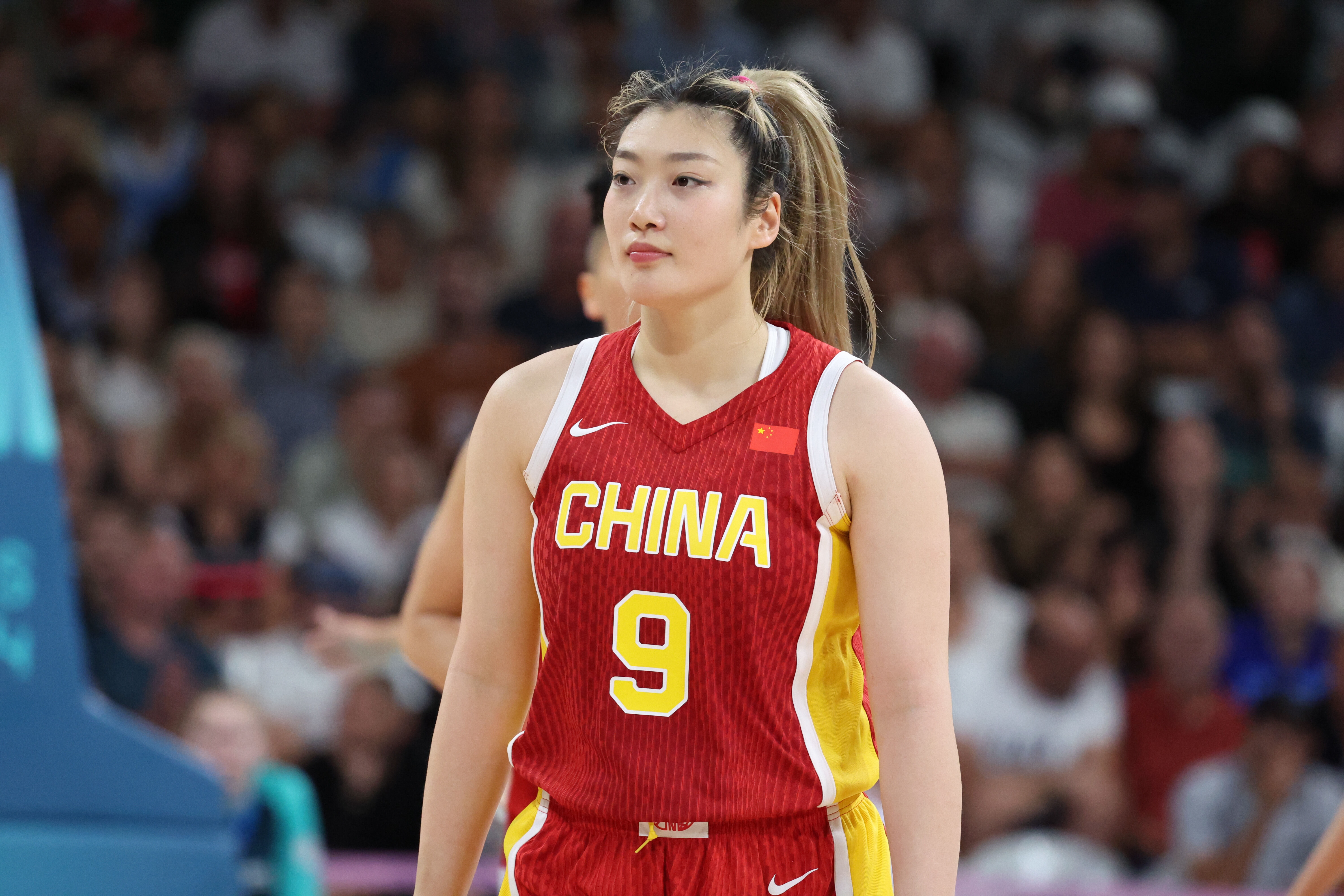  李夢(mèng)三八婦女節更博：致敬每一個(gè)我們 祝我們節日快樂(lè )！