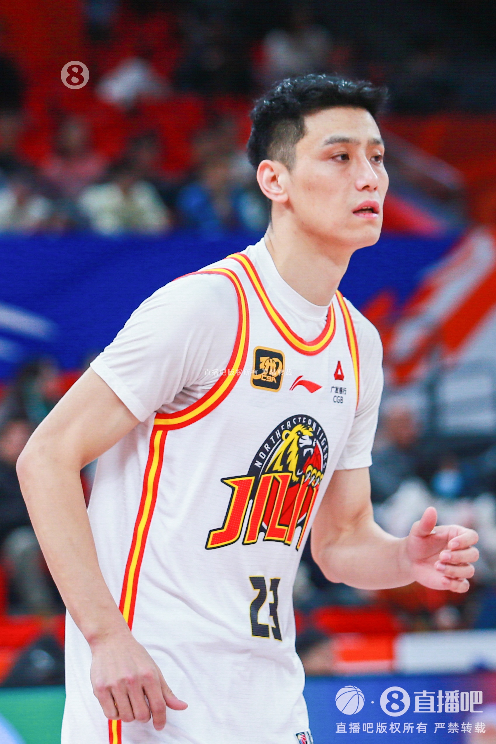  亮眼發(fā)揮！欒利程替補27分鐘 投籃&罰球皆6中6貢獻20分2板2助